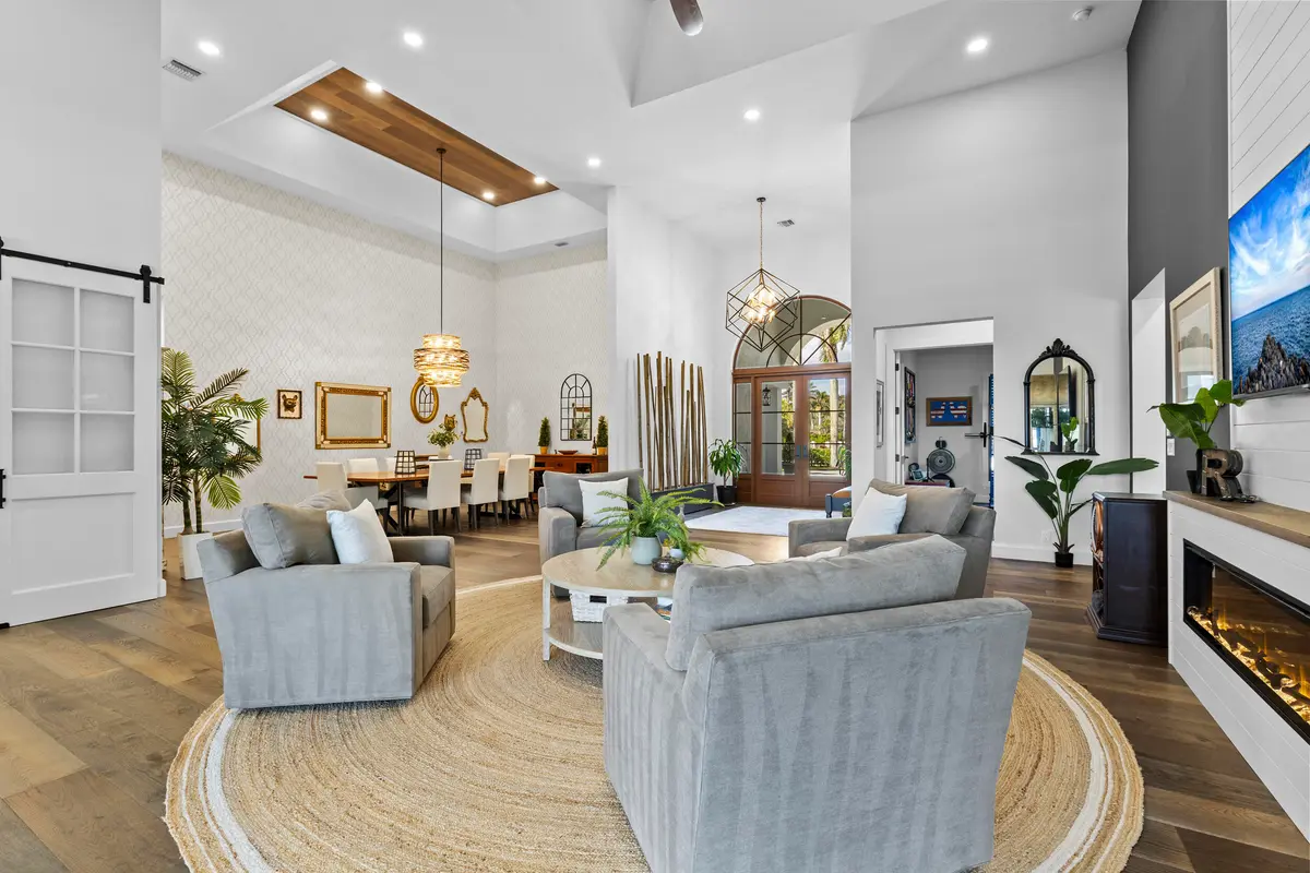 Living space at 14473 Draft Horse Lane, Wellington