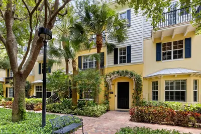 317 S Bromeliad, West Palm Beach – sold