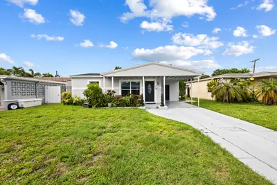 400 NW 52ND Court, Oakland Park – Single Family Residence for sale