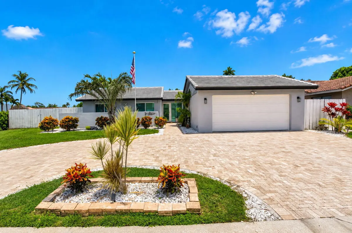 1-web-or-mls-untitled (1 of 8) at 6521 Woodbury Road, Boca Raton