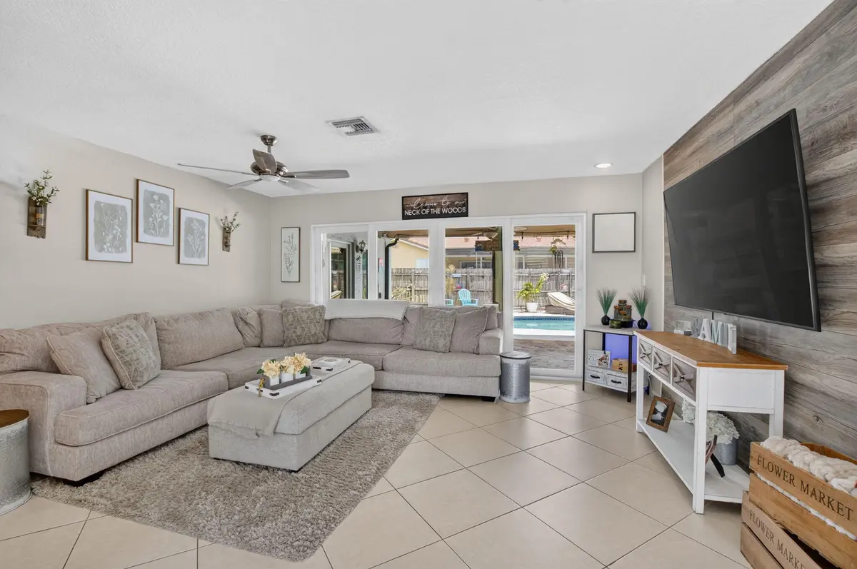 5-web-or-mls-DSC_1922 at 6521 Woodbury Road, Boca Raton