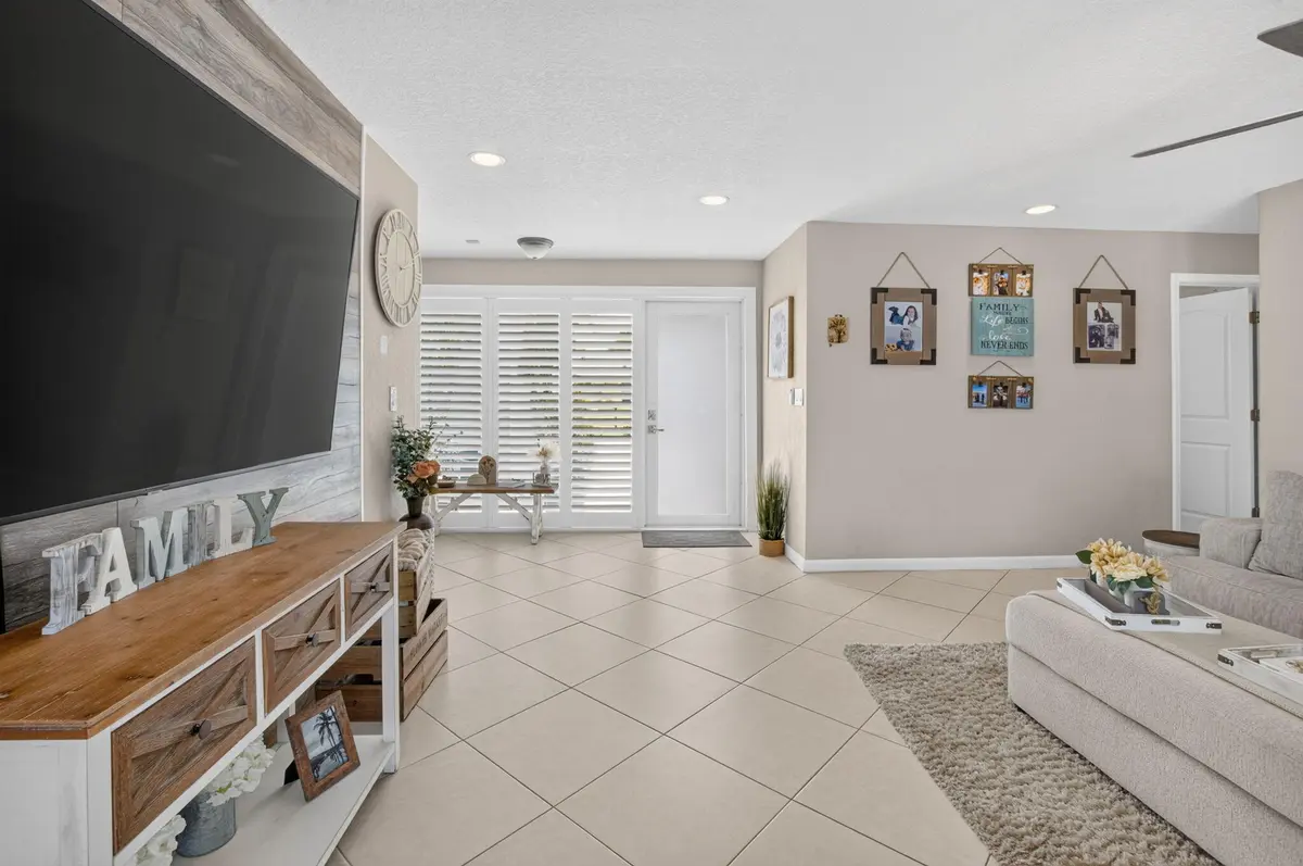 7-web-or-mls-DSC_1932 at 6521 Woodbury Road, Boca Raton