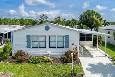 222 Sandy Bottom Place, Fort Pierce – Manufactured Home for sale