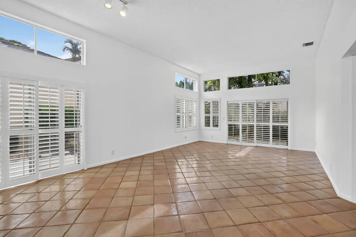 9-web-or-mls-_A7A3048 at 10124 NW 4th Street, Plantation