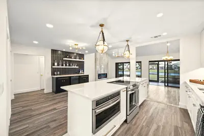 3733 Cape Pointe Circle, Jupiter – Villa for sale