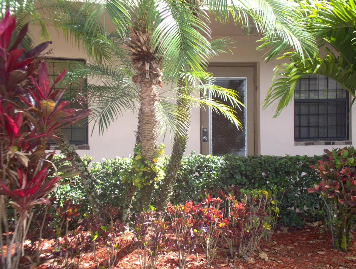 Front of the apartment at 10332 SUNRISE LAKES Boulevard 111, Sunrise