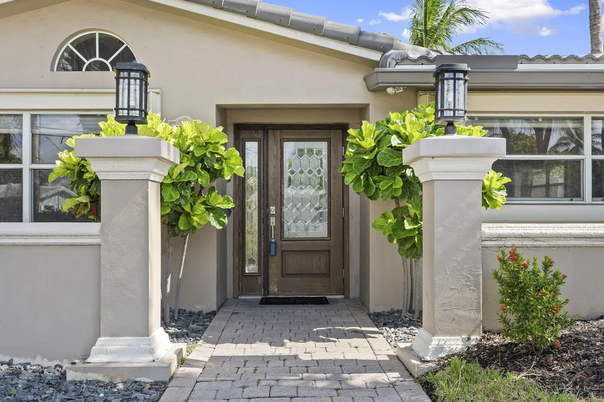 10-web-or-mls-DSC07526 at 2729 NE 30TH Street, Lighthouse Point
