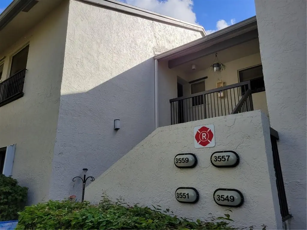 Photo 4 at 3559 COCOPLUM Circle, Coconut Creek