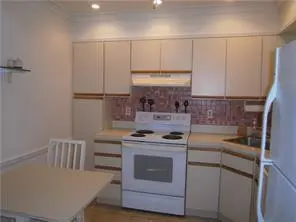 Photo 7 at 3559 COCOPLUM Circle, Coconut Creek