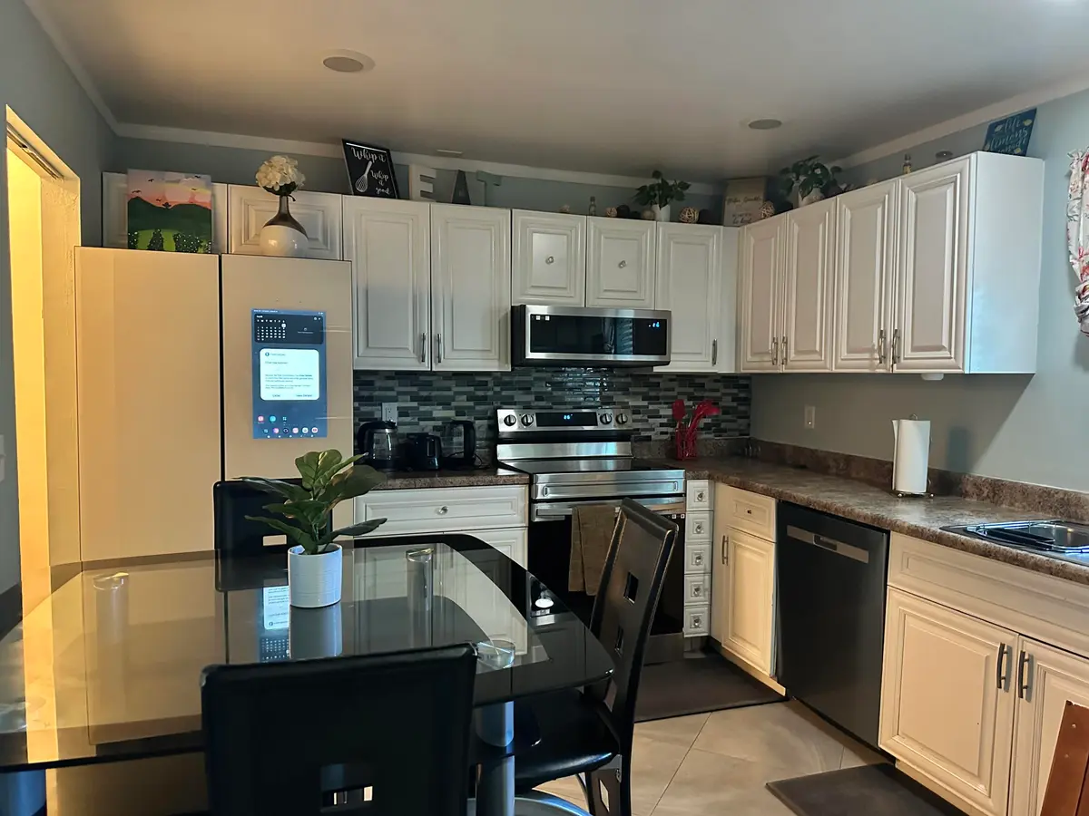 kitchen at 12737 WESTHAMPTON Circle, Wellington