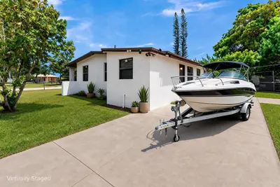 1712 NE 50TH Court, Pompano Beach – Single Family Residence for sale