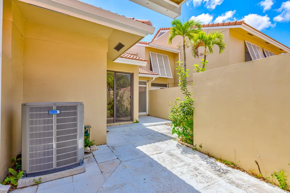 08_5d1a2282_3_4_5_6 at 227 OLD MEADOW Way, Palm Beach Gardens