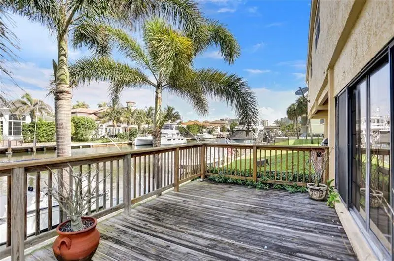 Photo 3 at 4300 S OCEAN Boulevard 1, Highland Beach