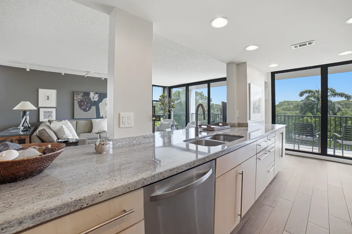 Kitchen at 1101 RIVER REACH Drive 410, Fort Lauderdale