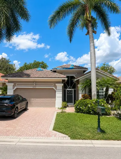 8819 DOWNING Street, Boynton Beach – Single Family Residence for sale