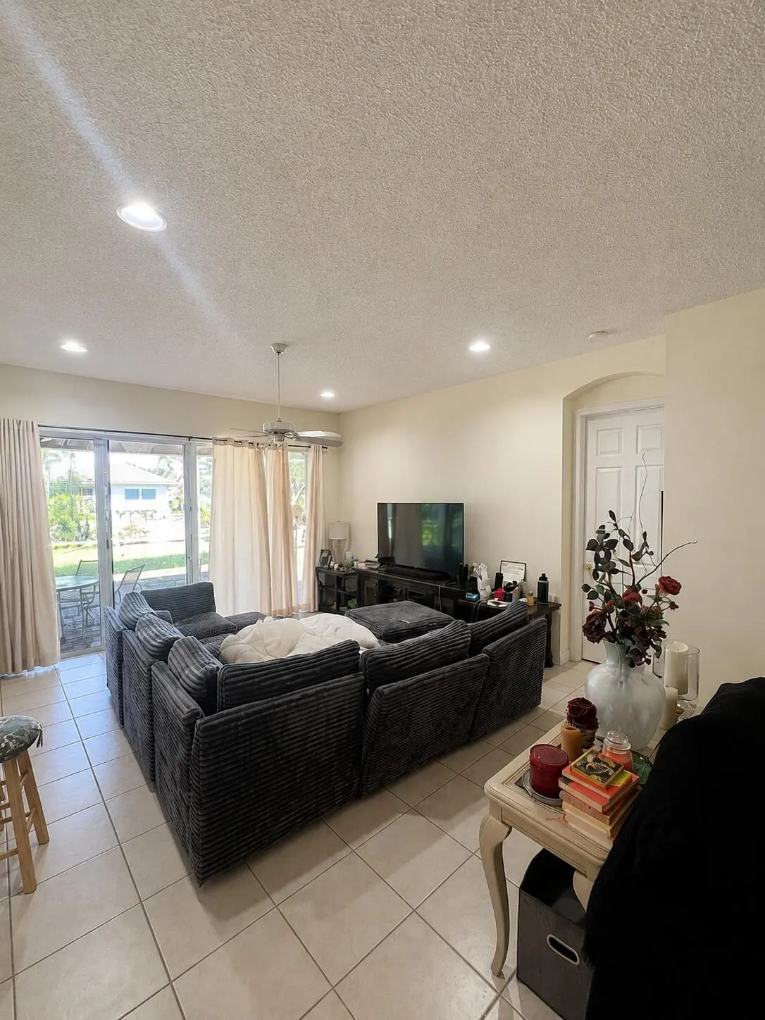 A0585040-5050-480F-B3F4-5DAC2E0BC8EA at 8819 DOWNING Street, Boynton Beach