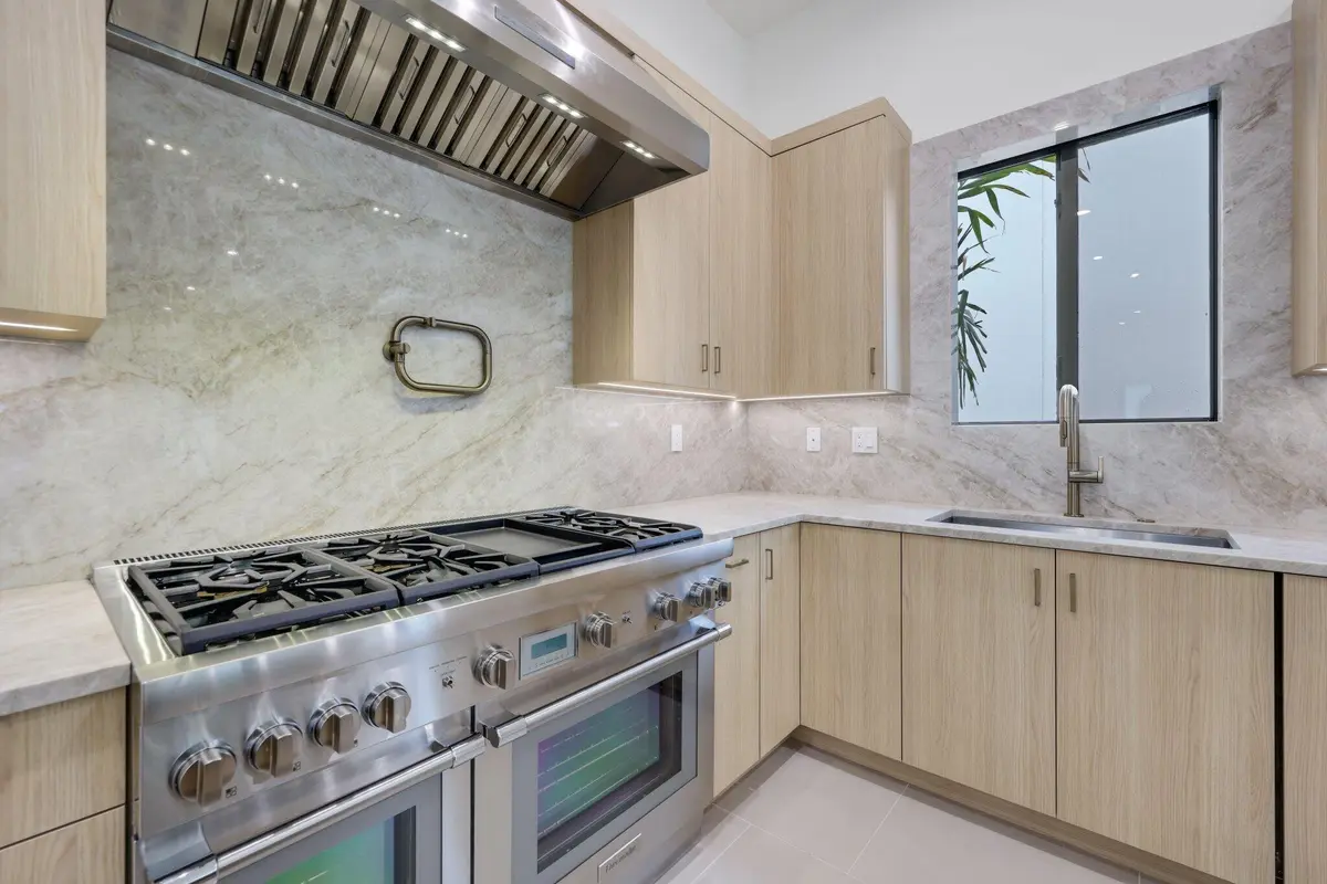 Aspen Model Kitchen at 16733 Mosaic Place, Delray Beach