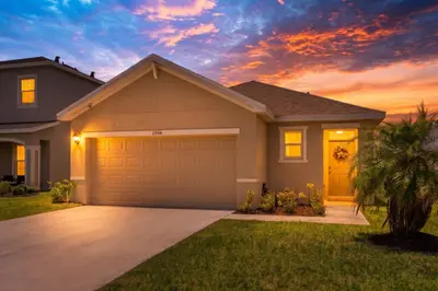 11044 SW Vasari Way, Port St. Lucie – Single Family Residence for rent