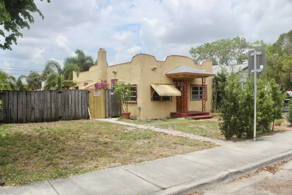 IMG_7082 at 519 N J Street, Lake Worth Beach
