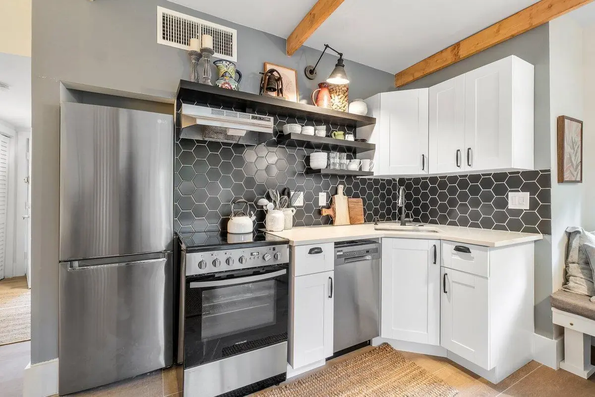 Kitchen view at 13334 Polo Club Road 208, Wellington