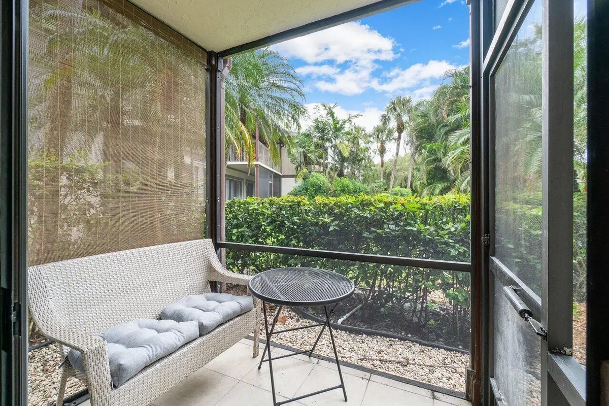 Patio view at 13334 Polo Club Road 208, Wellington