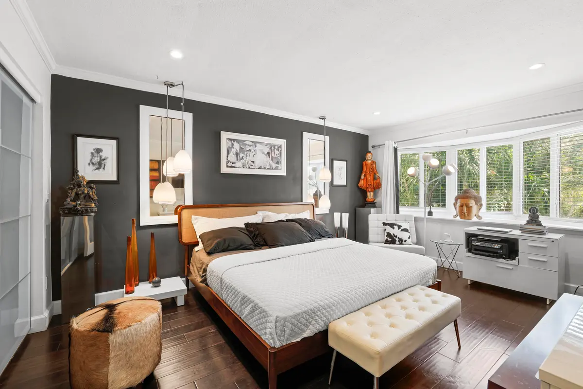 Bedroom at 7 Middlesex Drive, Wilton Manors