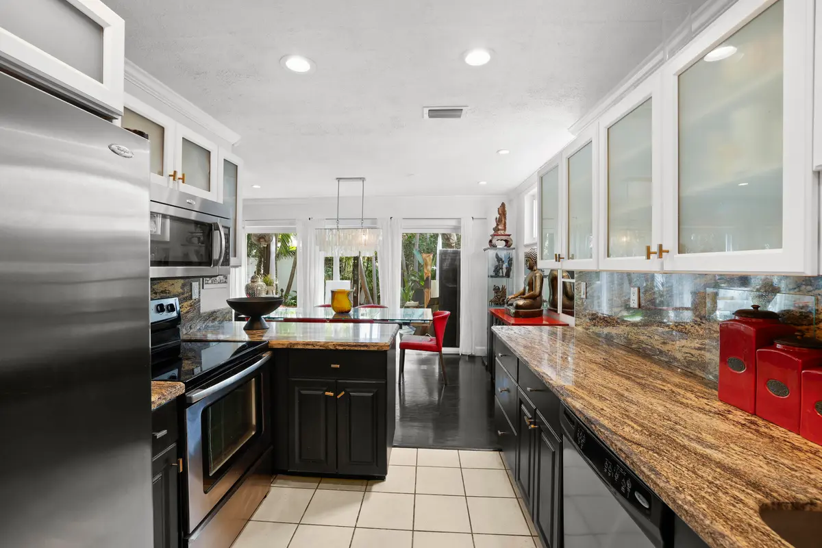 Kitchen at 7 Middlesex Drive, Wilton Manors
