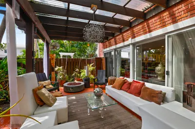 7 Middlesex Drive, Wilton Manors – Townhouse for sale