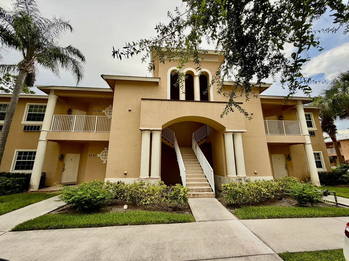 Front Exterior at 9123 Sand Shot Way 4414, Port St. Lucie