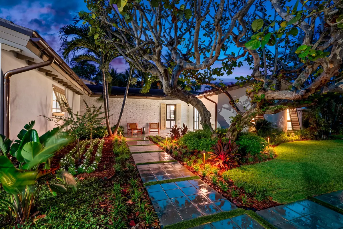 FRONT_ANGLE_RIGHT_SUNSET at 1125 Harbor Drive, Delray Beach
