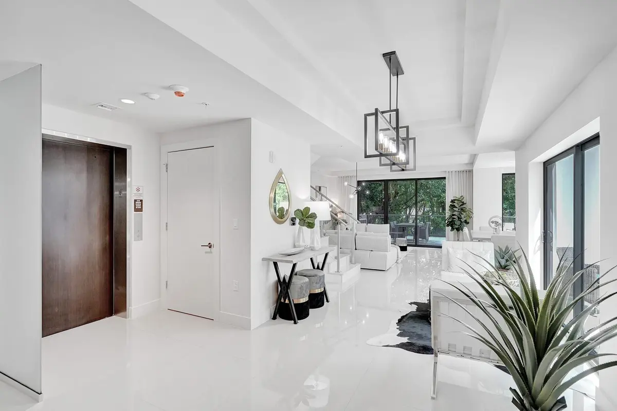 Hallway at 3040 N Ocean Boulevard N106, Fort Lauderdale