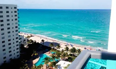 4001 S Ocean Drive 16H, Hollywood – Condominium for sale