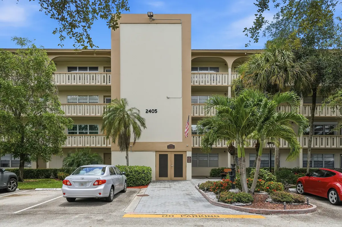 Exterior3 at 2405 Antigua Circle L1, Coconut Creek