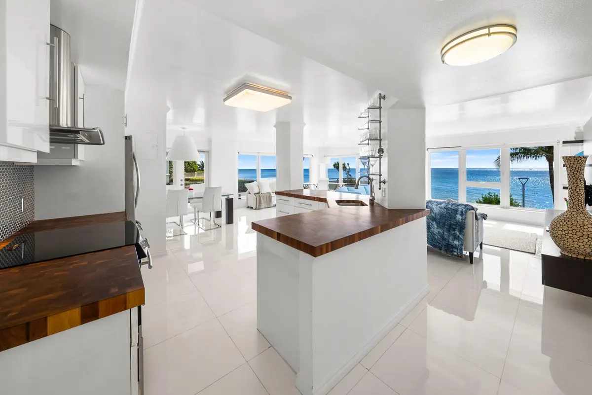 Great Room at 2066 N OCEAN Boulevard 2NE, Boca Raton