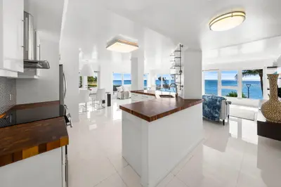 2066 N OCEAN Boulevard 2NE, Boca Raton – sold