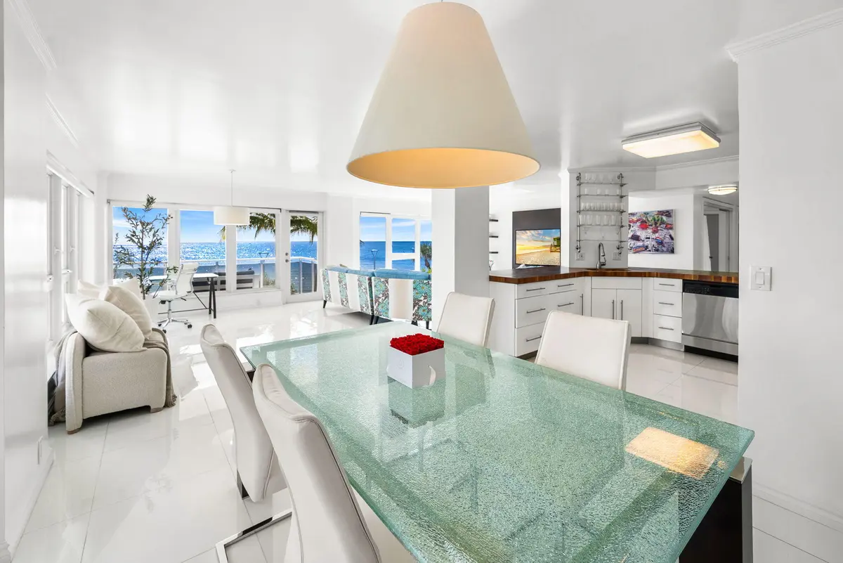 Great Room at 2066 N OCEAN Boulevard 2NE, Boca Raton