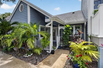 706 Ocean Dunes Circle, Jupiter – sold