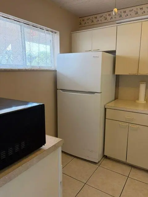 19-202-1 at 2566 S Garden Drive 202, Lake Worth