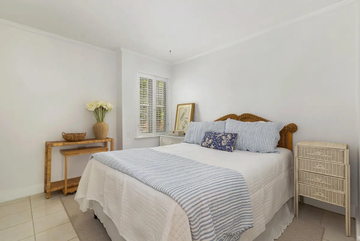 bedroom at 155 Peruvian Avenue Back Cottage, Palm Beach