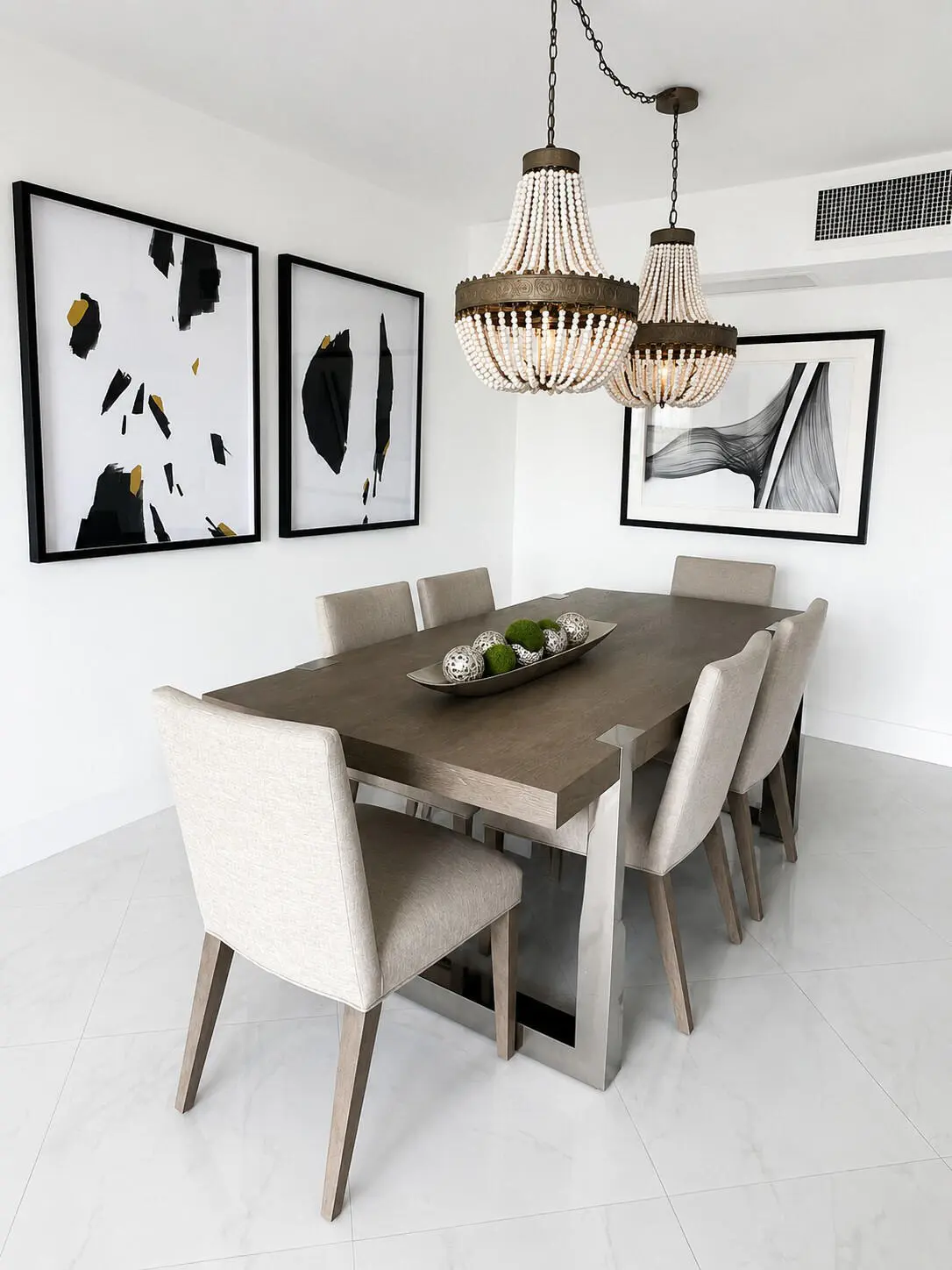dining room at 3600 MYSTIC POINTE Drive 608, Aventura