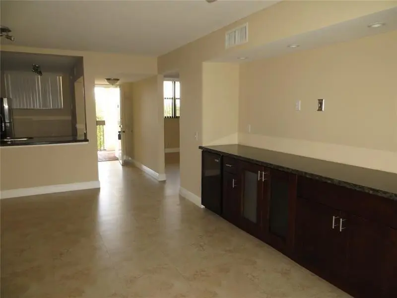Photo 3 at 110 Lake Emerald Drive 409, Oakland Park