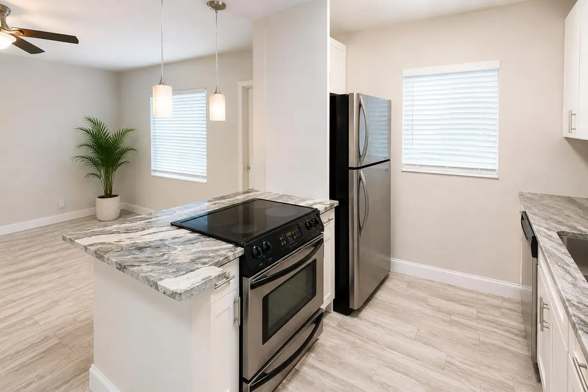 UNIT 8 PIC 3 at 115 SW 1st Avenue 9, Boynton Beach