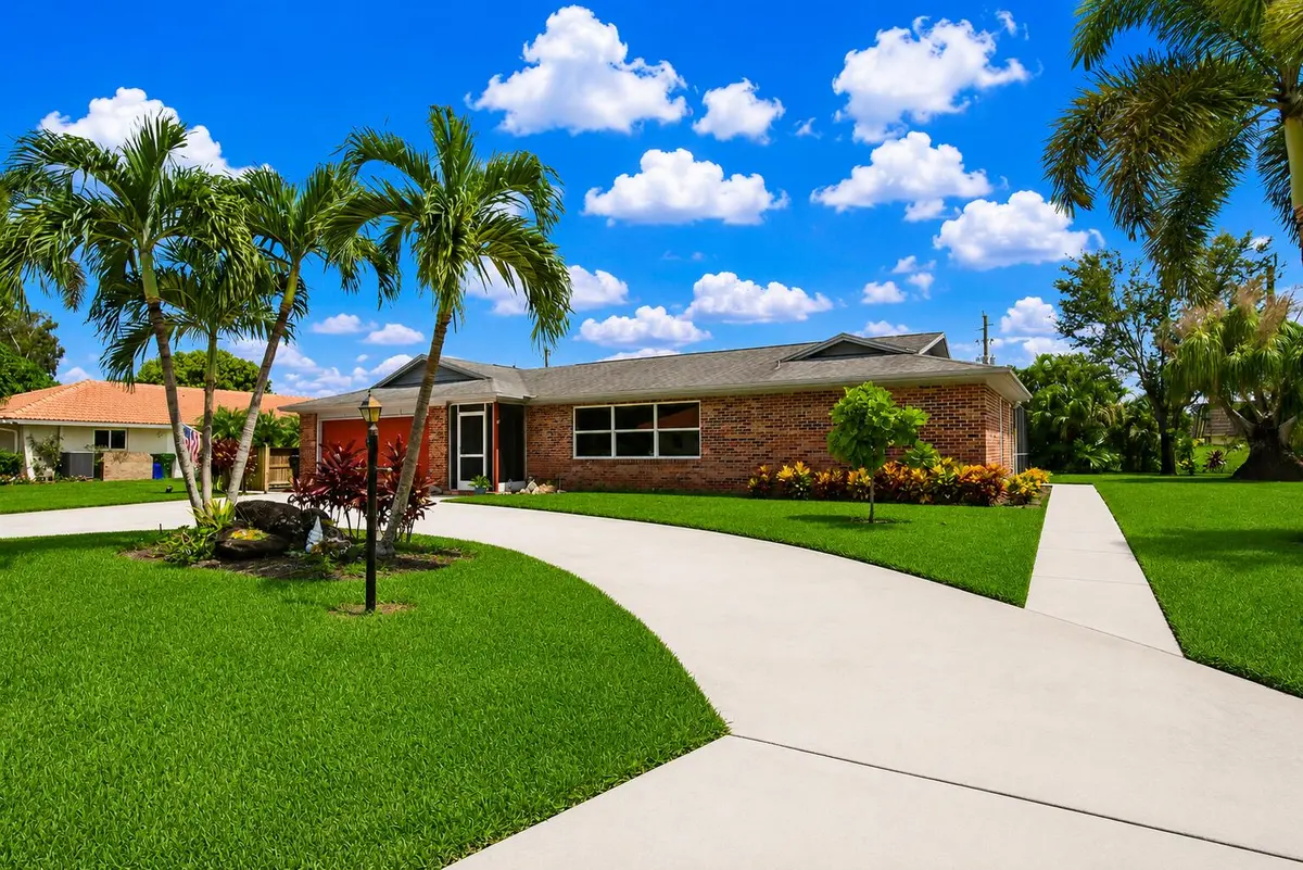 front view at 1966 Emilio Lane, West Palm Beach