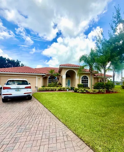 261 SW EGRET Landing, Port St. Lucie – Single Family Residence for sale