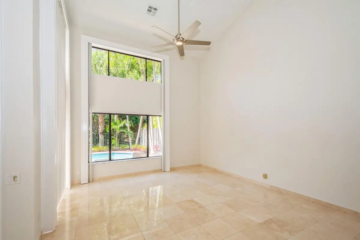 07_5504FoxHollowDr_10001_LivingRoom_Larg at 5504 FOX HOLLOW Drive, Boca Raton