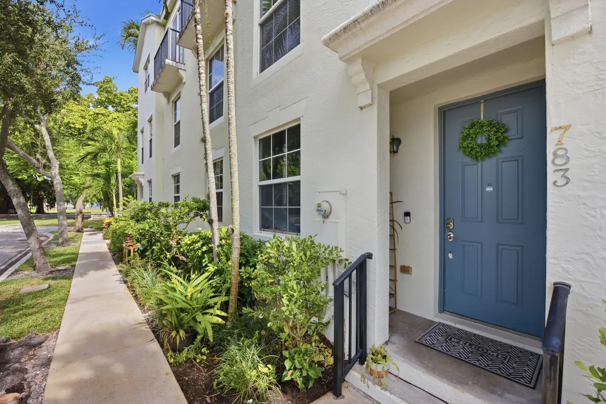 7_032__jjl1611 at 783 N Street, West Palm Beach