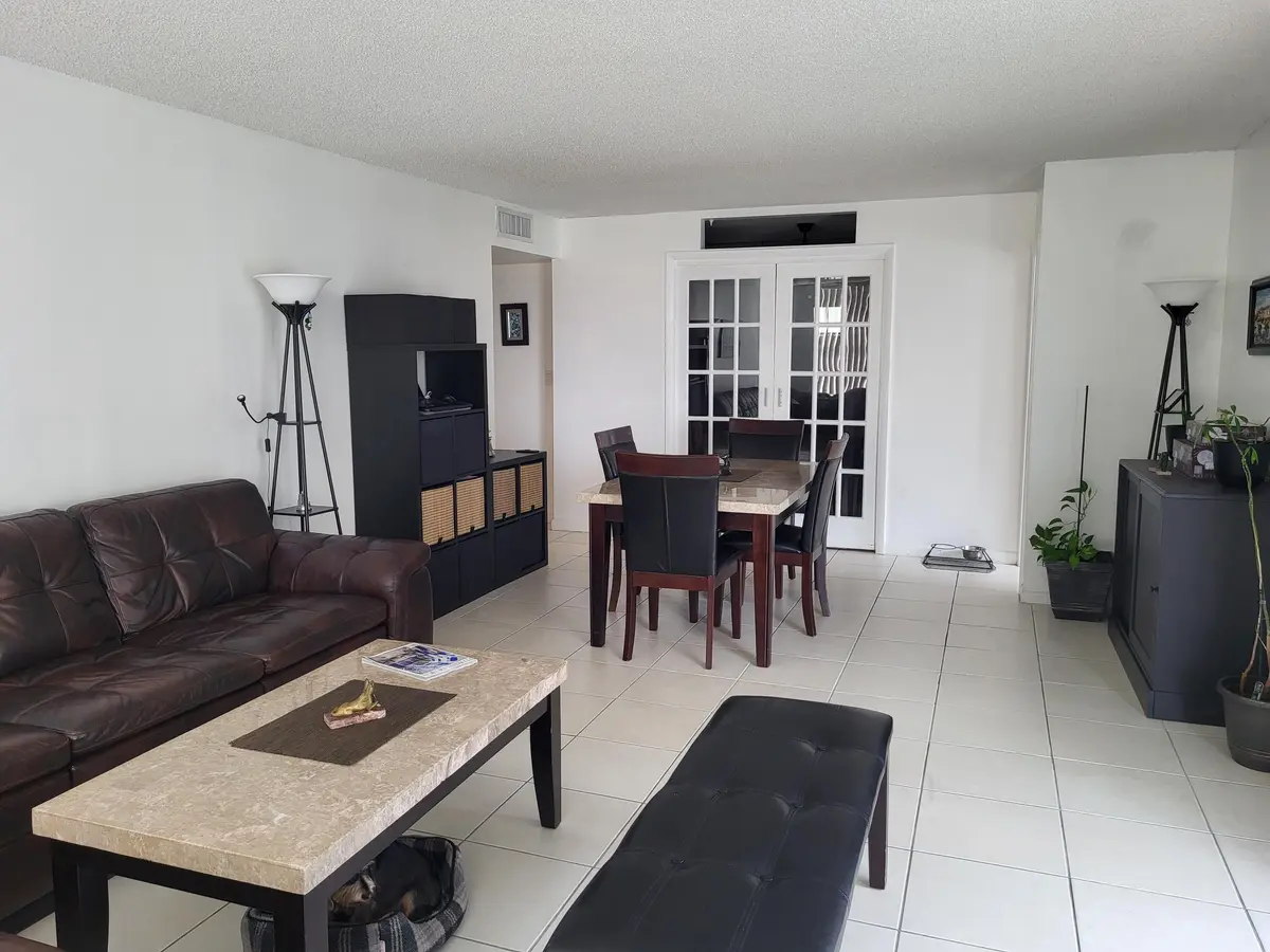 L.Room &Den (5) at 5200 N Ocean Boulevard 615, Lauderdale-By-The-Sea