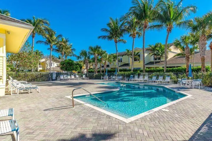 601 Mariner Bay Community Pool at 601 MARINER BAY Boulevard, Fort Pierce