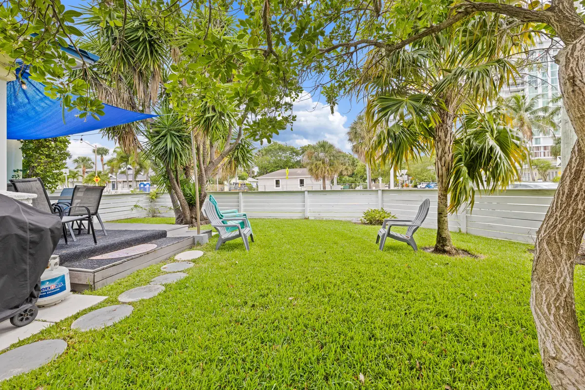400 45th St. -6 at 400 45TH Street, West Palm Beach