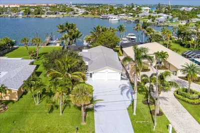 309 FERNANDINA Street, Hutchinson Island – sold